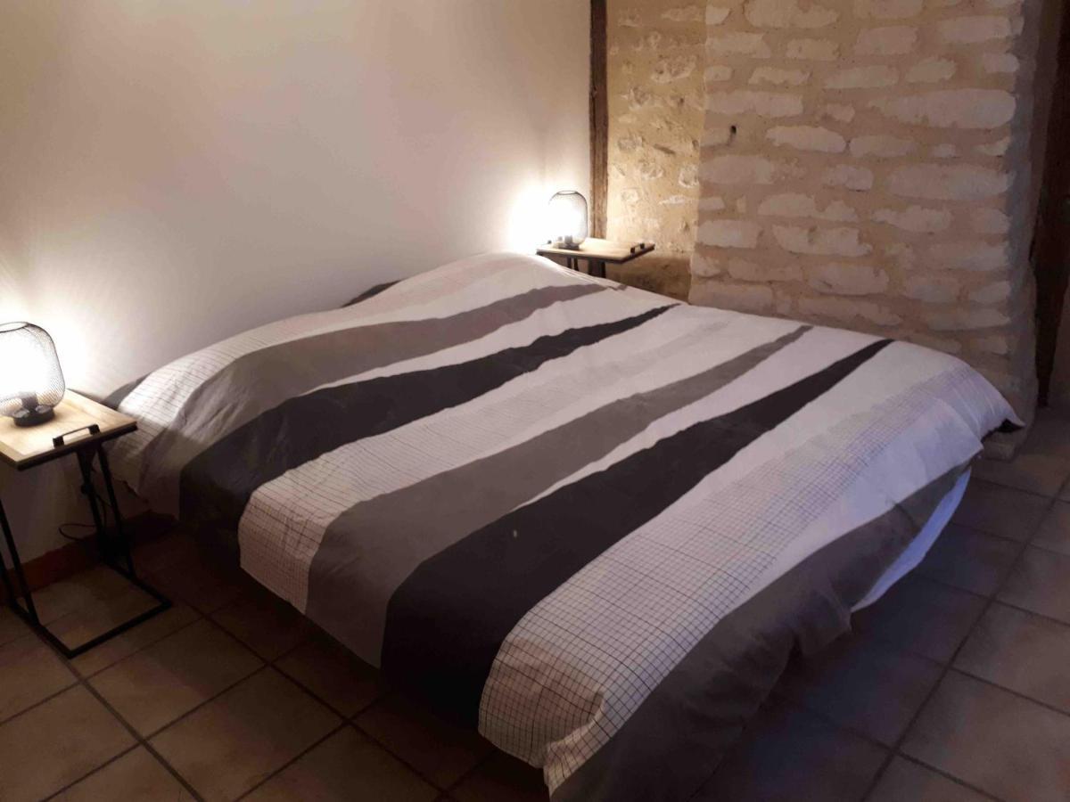 Maison De Ville Nlr - 6 Lits Simples - Bbq - Proche Gare - Grand Parking Nogent-le-Rotrou Dış mekan fotoğraf