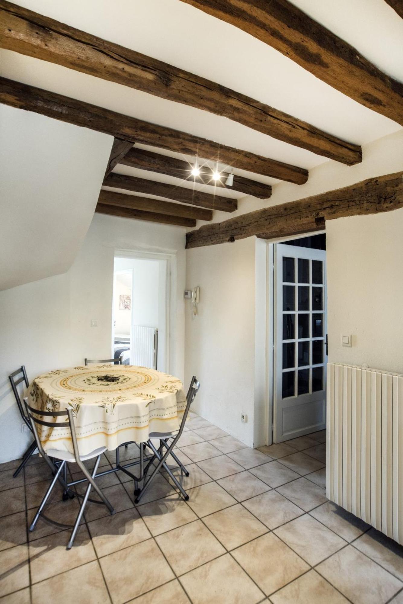 Maison De Ville Nlr - 6 Lits Simples - Bbq - Proche Gare - Grand Parking Nogent-le-Rotrou Dış mekan fotoğraf